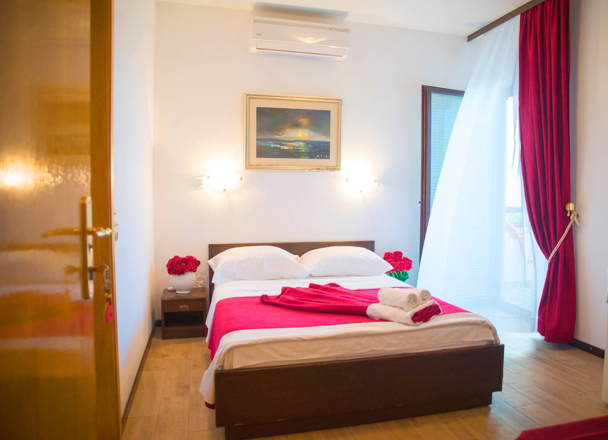 živogošće_blato_živogošće blato_zivogosce blato_vila filipovic_apartmani blato_smještaj živogošće_www.zivogosce-hr.com_balkon