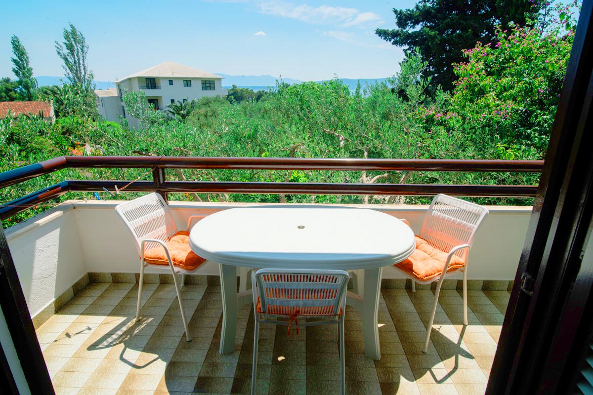 vila filipovic_apartmani_zivogosce_blato_makarska rivjera_apartman4