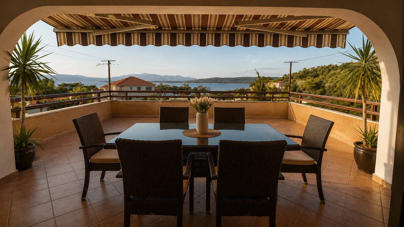 živogošće_blato_živogošće blato_zivogosce blato_vila filipovic_apartmani blato_smještaj živogošće_www.zivogosce-hr.com_balkon
