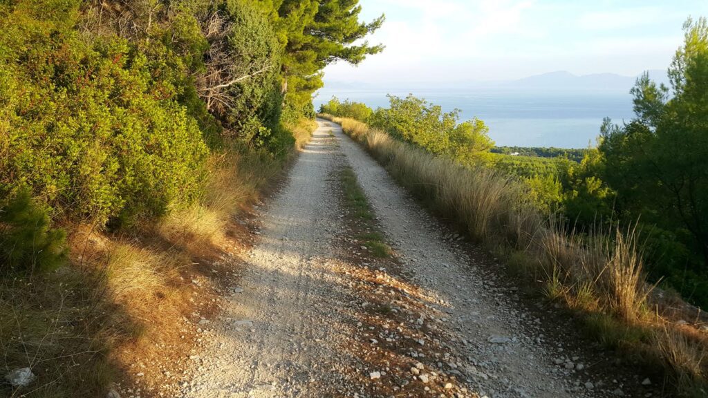Biciklistička staza Igrane – Živogošće