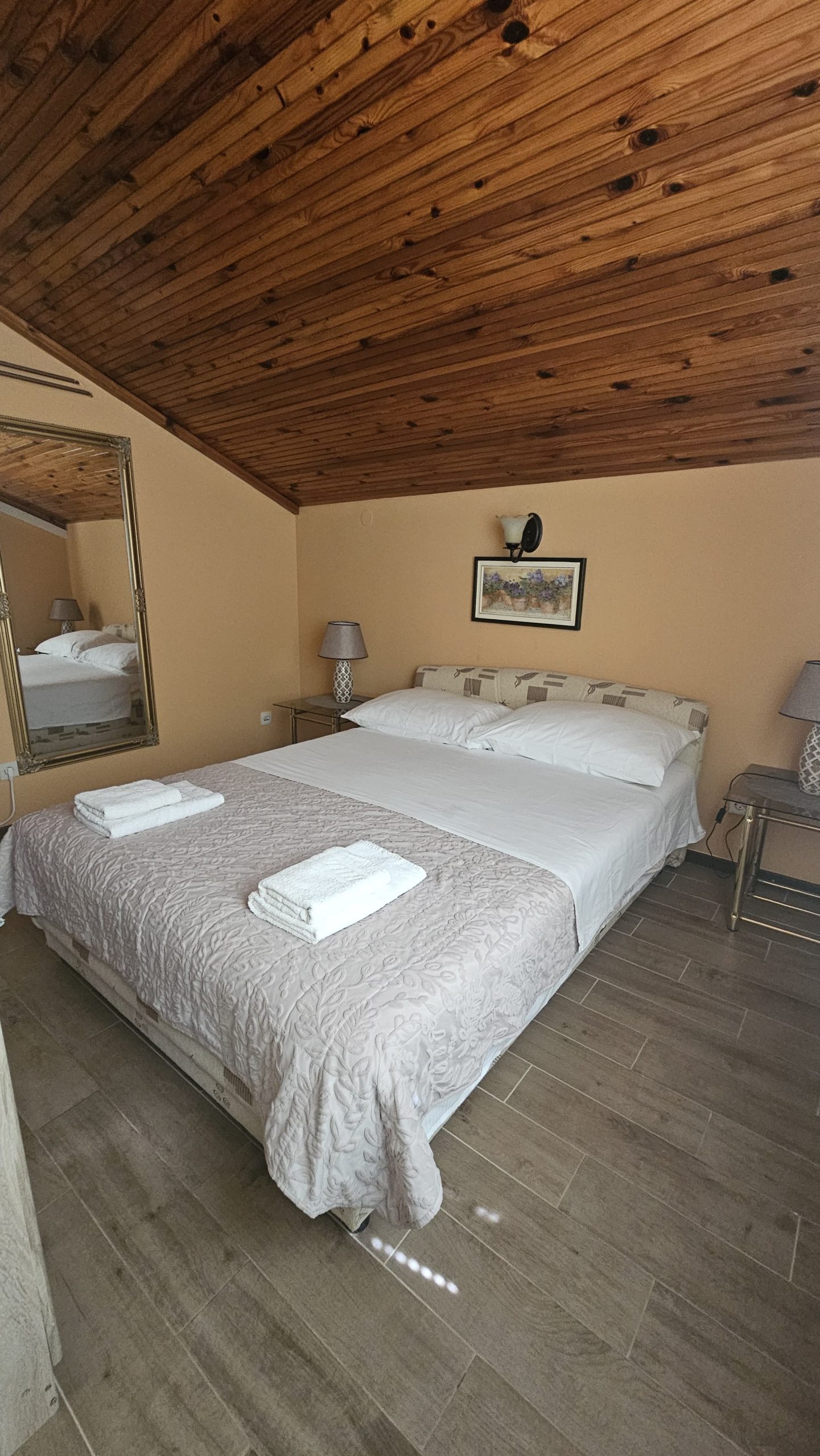 živogošće_blato_živogošće blato_zivogosce blato_vila filipovic_apartmani blato_smještaj živogošće_www.zivogosce-hr.com_balkon